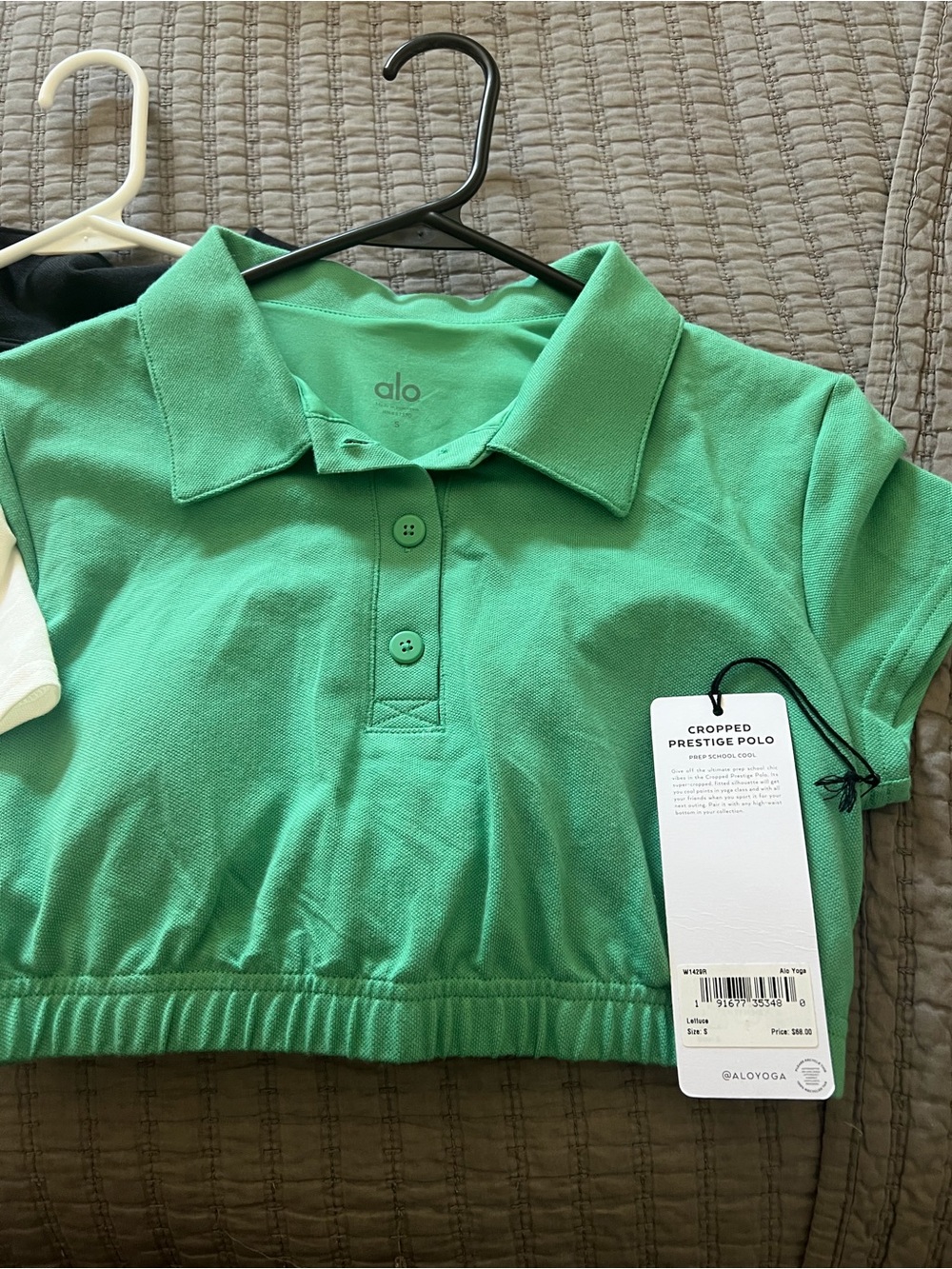 ALO Yoga Cropped Polo Top - Green